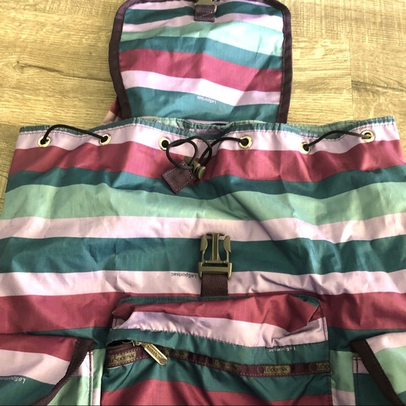 LeSportsac Medium Voyager Backpack - Picture 10 of 10